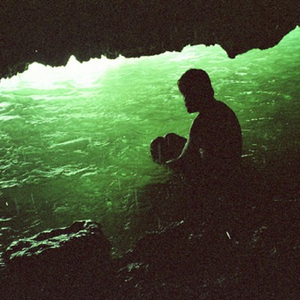 G奶美女洗澡裸奶爆乳
